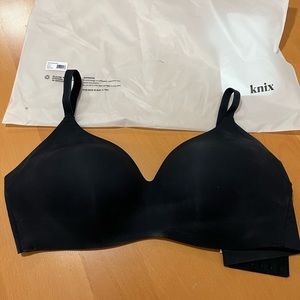 NWT Knix Wing Woman Contour Bra 7+